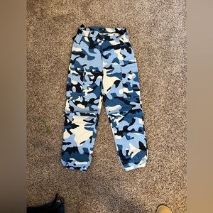 FashionNova - Blue Camo cargo pants
